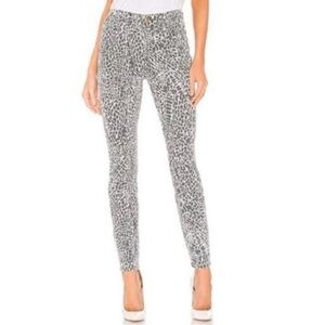 FRAME
LE HIGH SKINNY ANIMAL PRINT SKINNY
JEANS 26